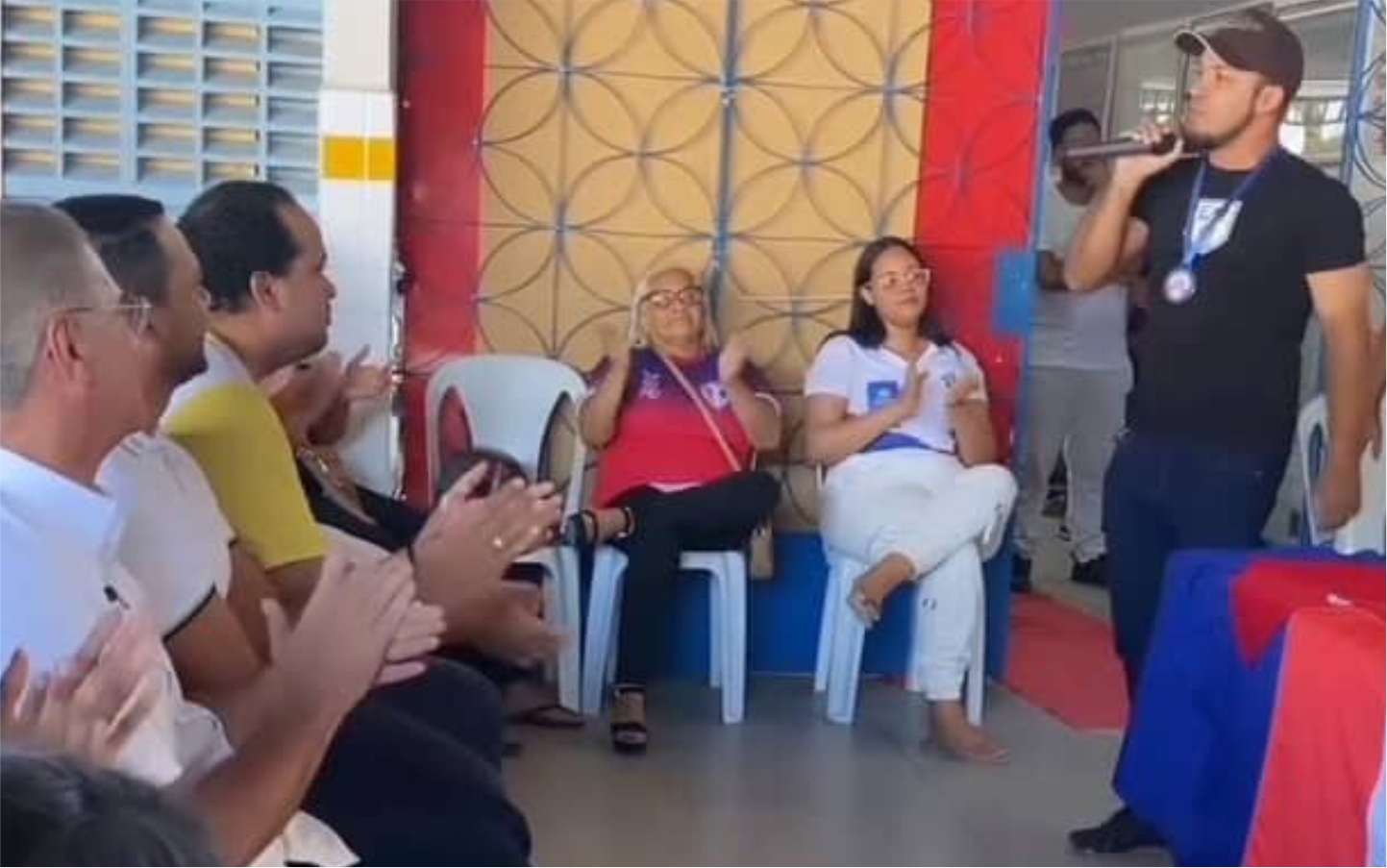 Apresentação na Escola Tarcisio Soares Palmeira